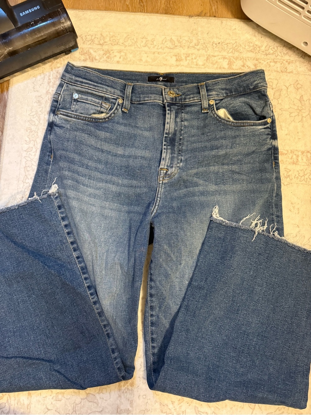 7 for all mankind